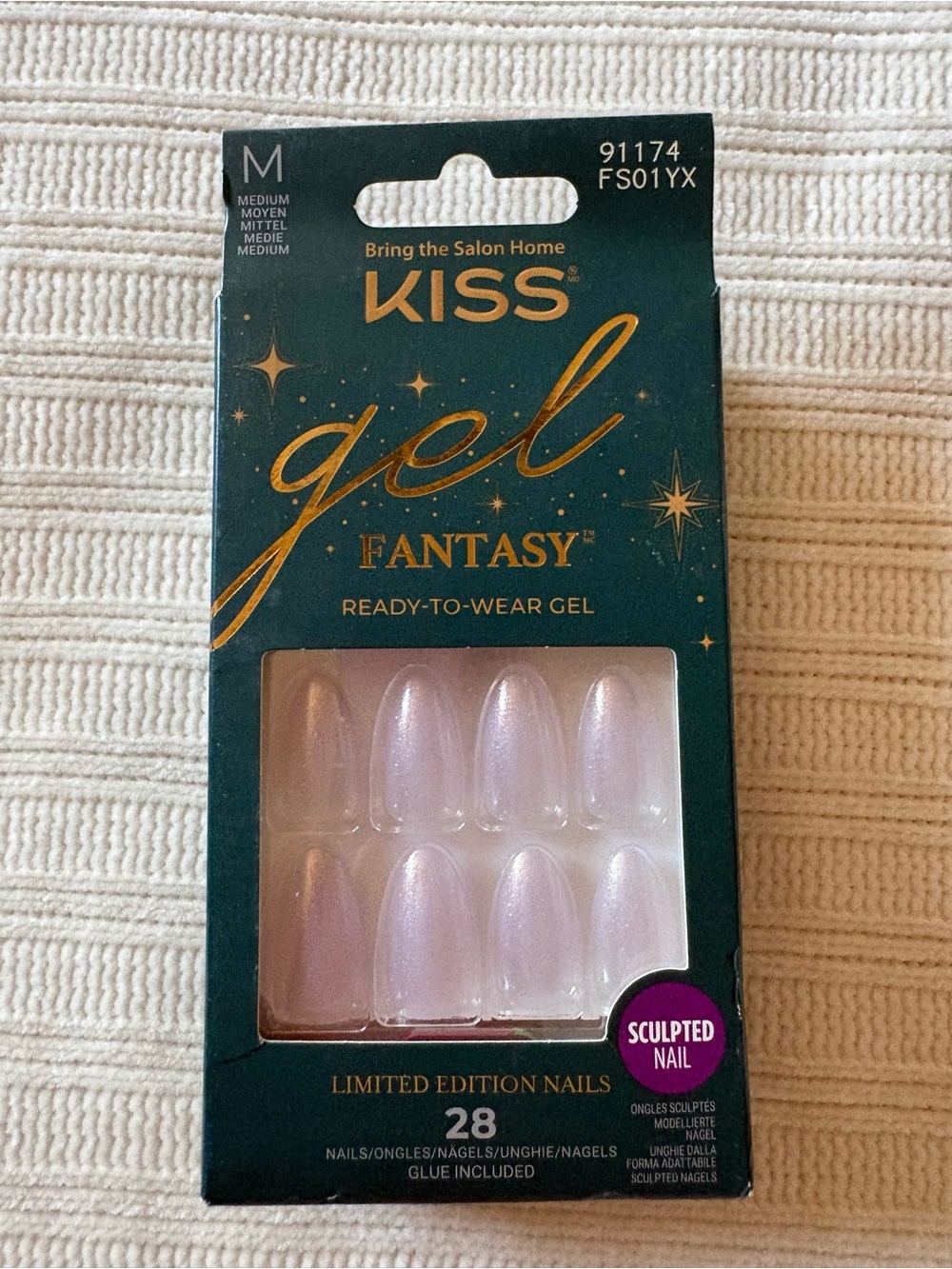 Kiss Gel Fantasy Ready-to-Wear Gel Nails - Iridescent White Glitter Pink
